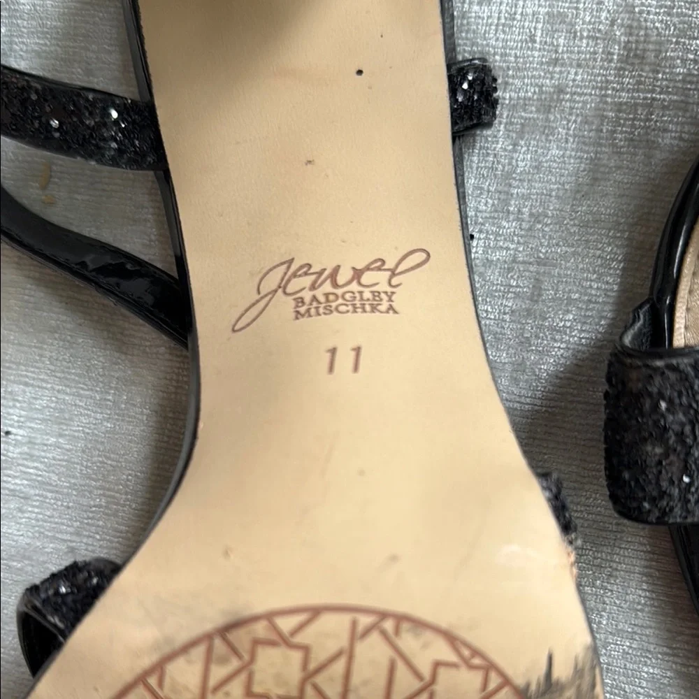 Jewel Badgley Mischka Black Patent Leather Heels